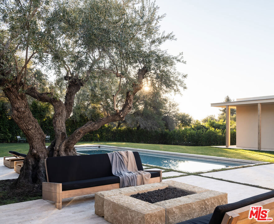 MLS #26653083 image #2