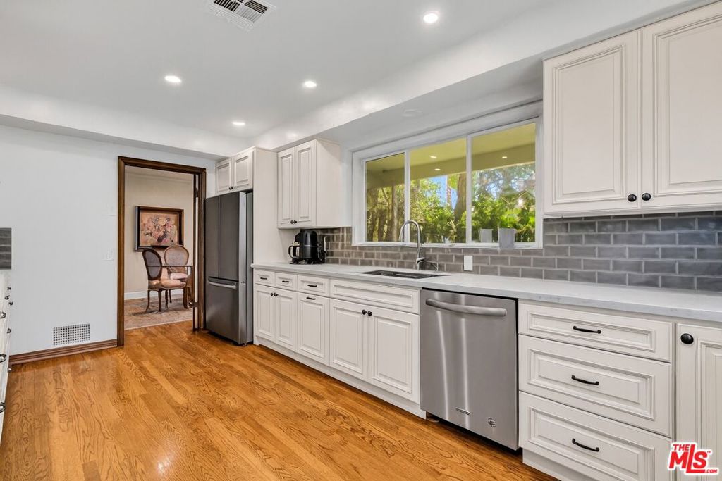 MLS #26655823 image #11