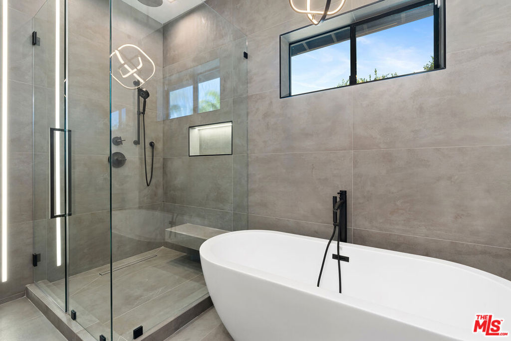 MLS #26657423 image #20