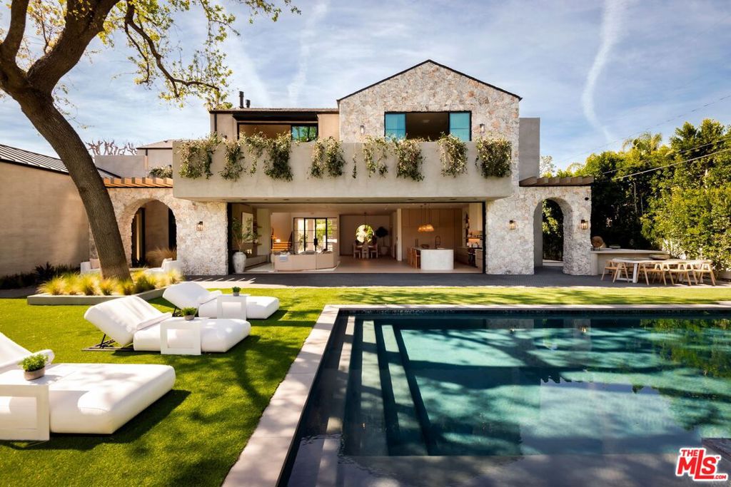 MLS #26660635 image #0