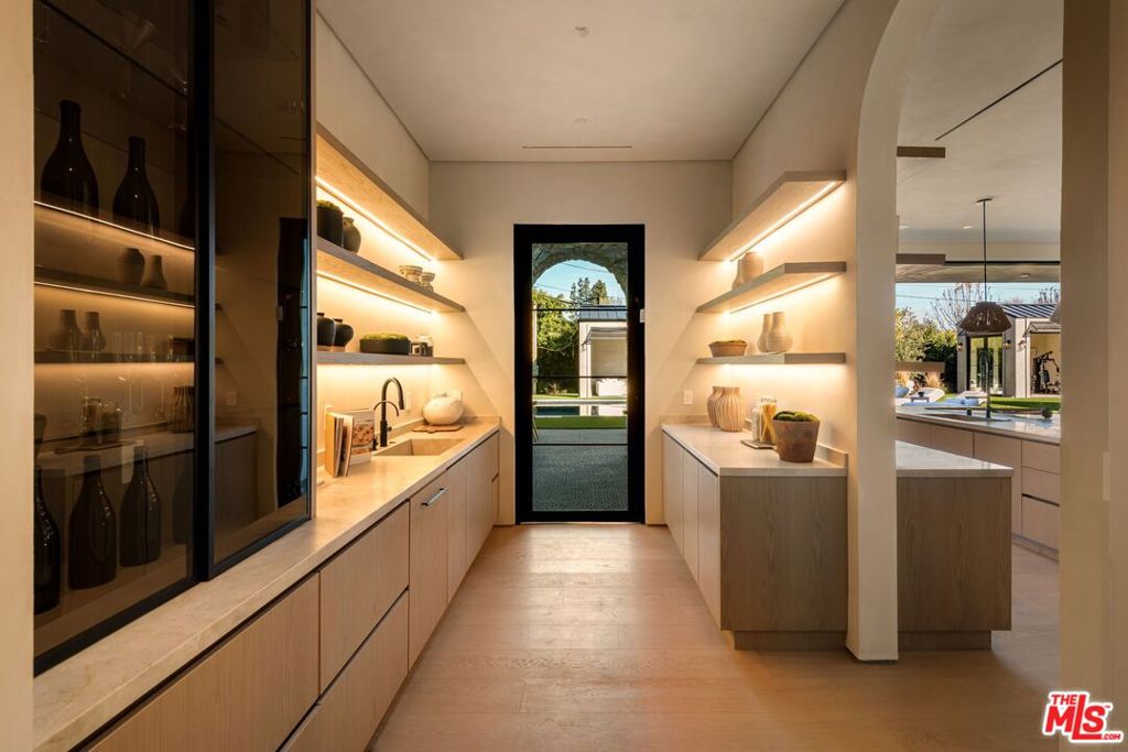 MLS #26660635 image #10