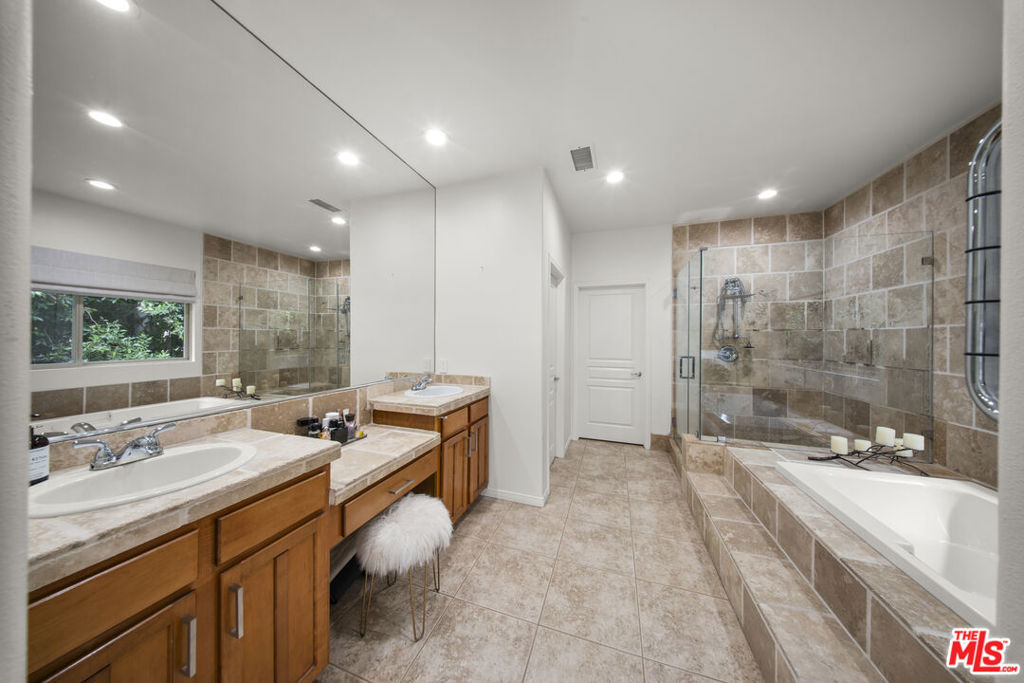 MLS #26661971 image #34