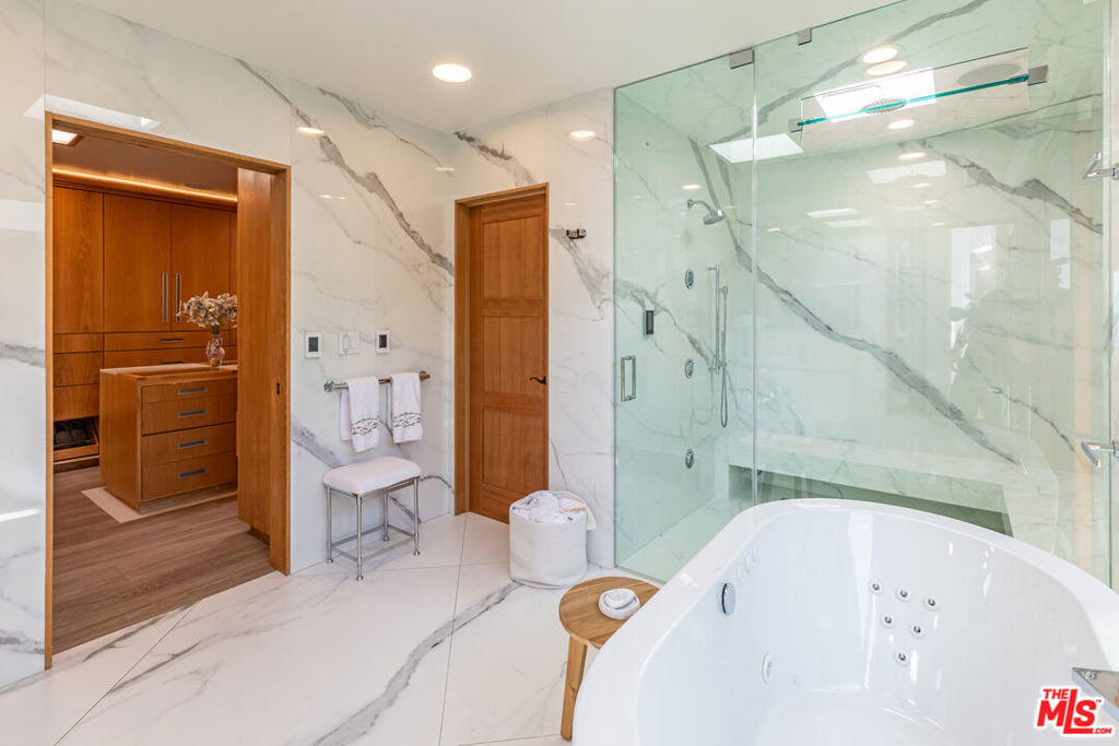 MLS #26662173 image #25