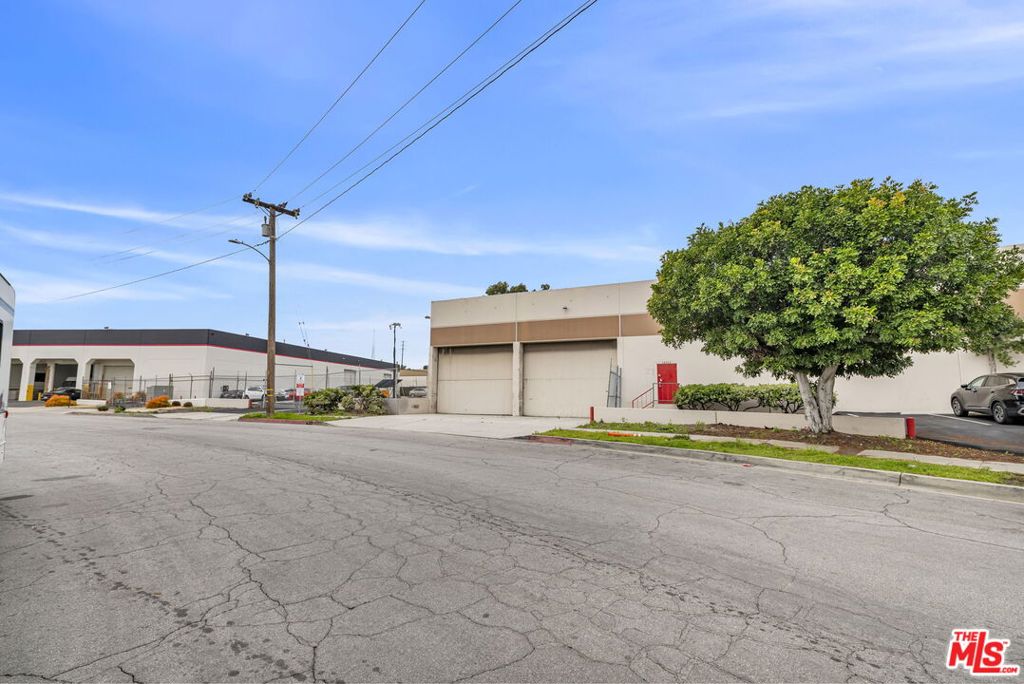 MLS #26662401 image #3