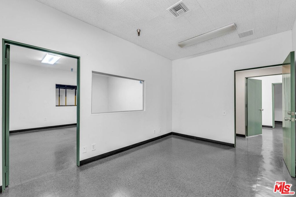 MLS #26662401 image #53