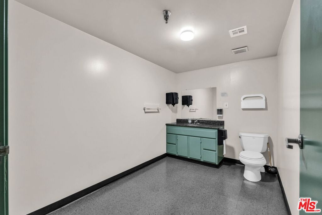 MLS #26662401 image #63