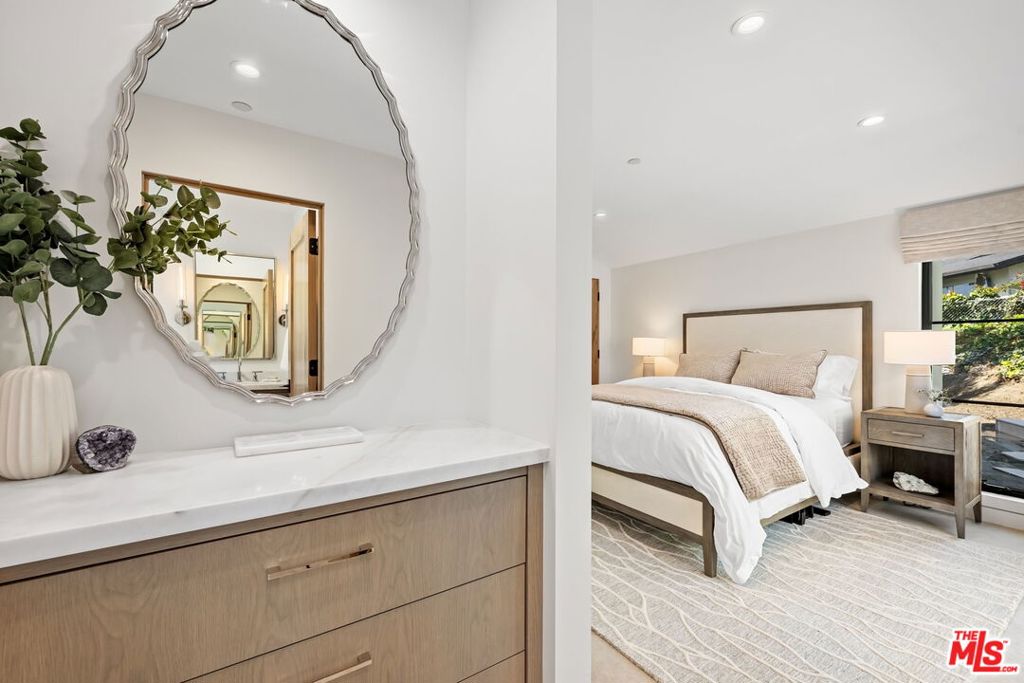 MLS #26662495 image #31