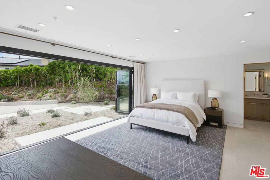 MLS #26662495 image #43