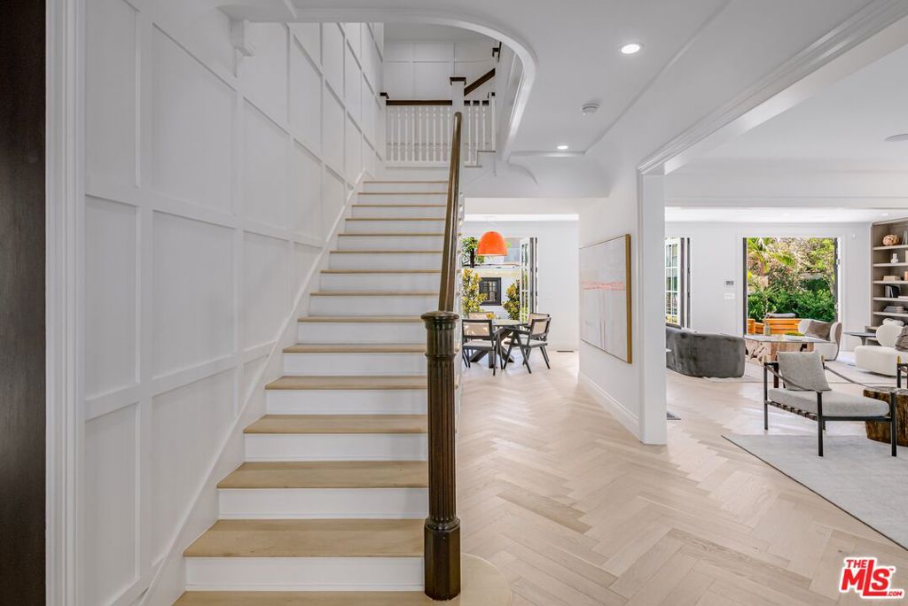 MLS #26662497 image #1