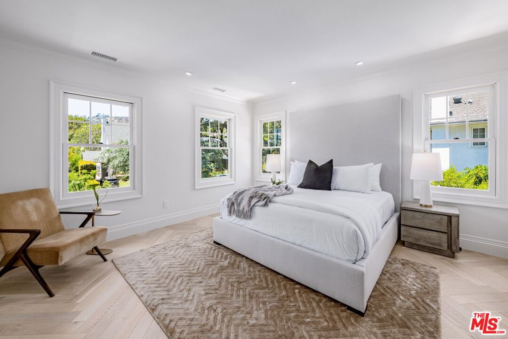 MLS #26662497 image #13