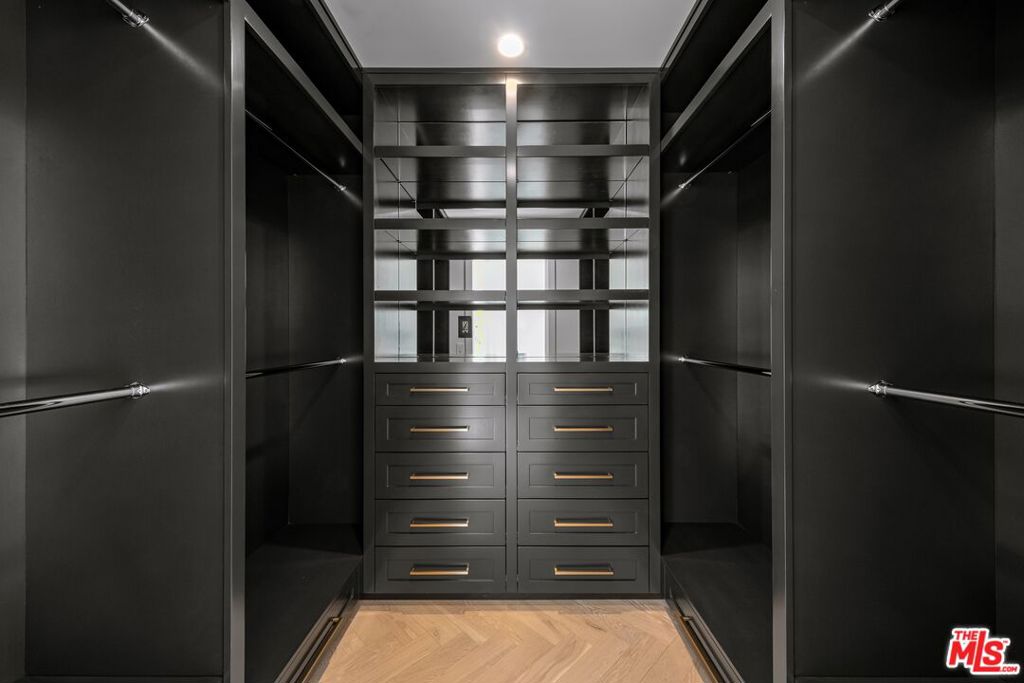 MLS #26662497 image #16