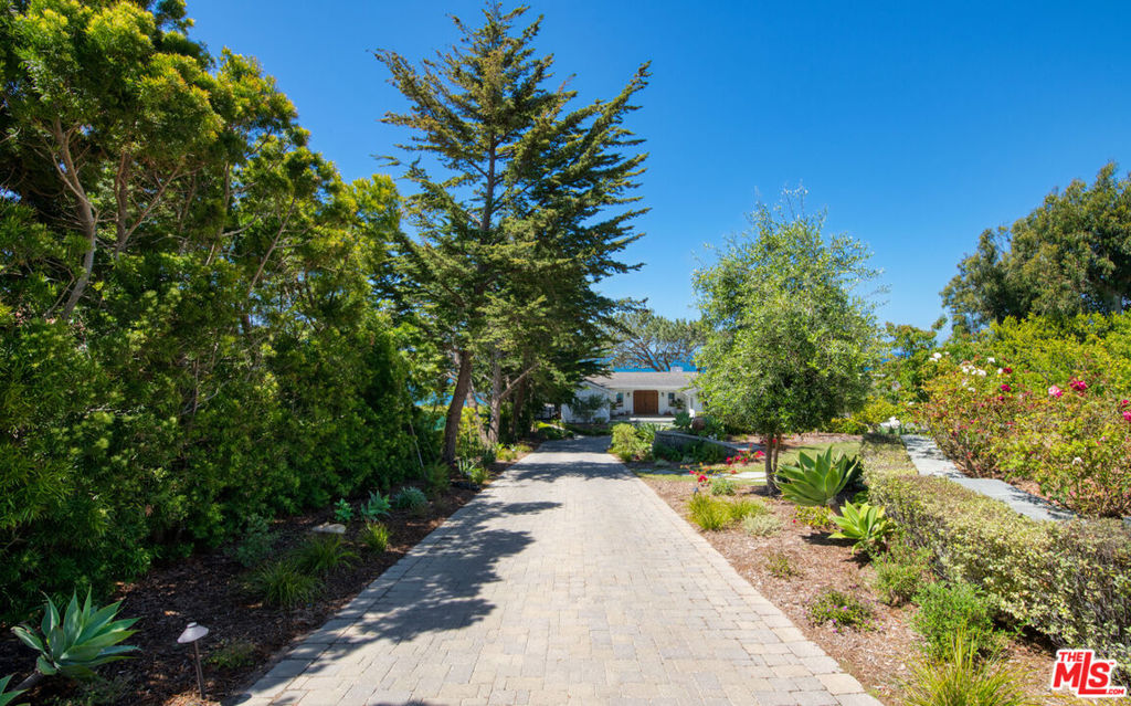 MLS #26662549 image #2