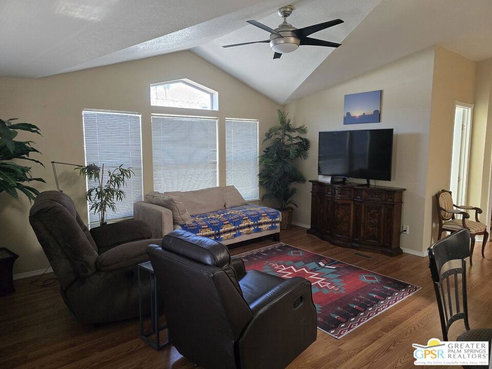 MLS #26662733PS image #1