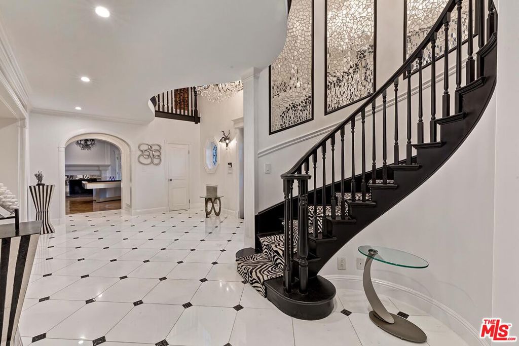 MLS #26662791 image #13