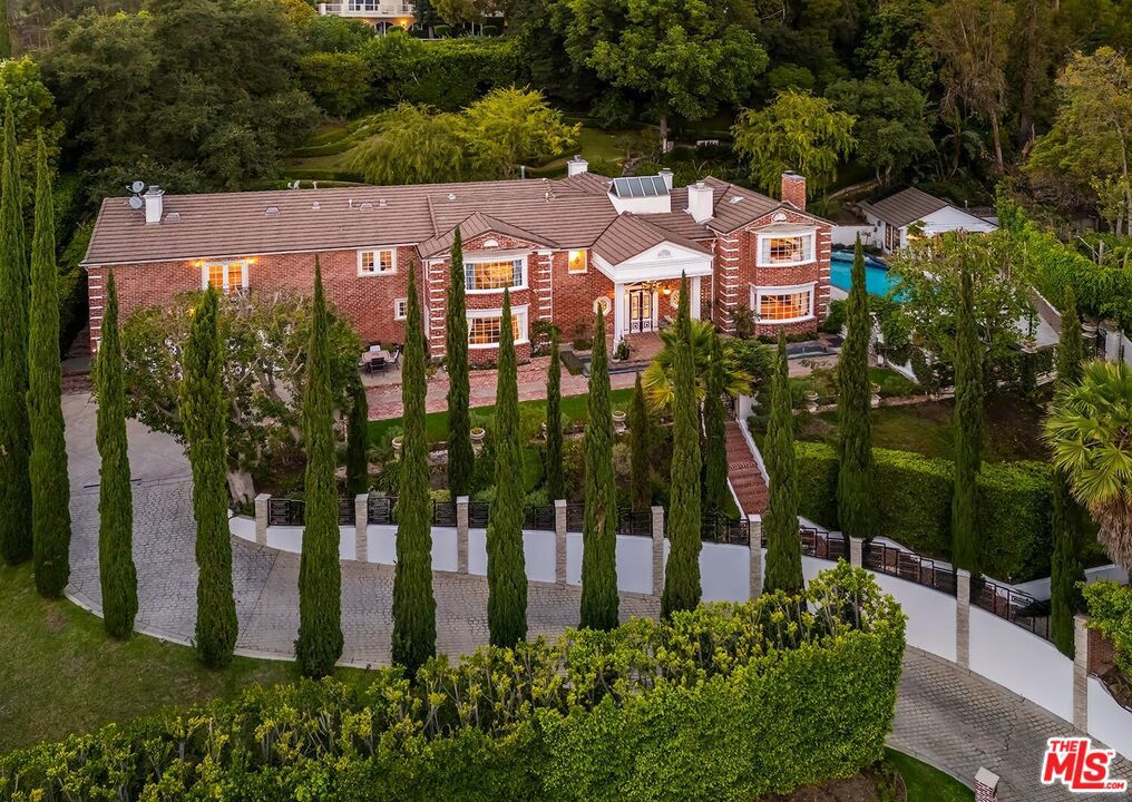 MLS #26662791 image #2