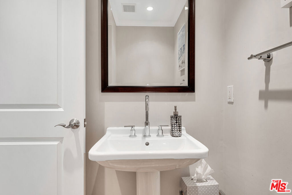 MLS #26662969 image #26