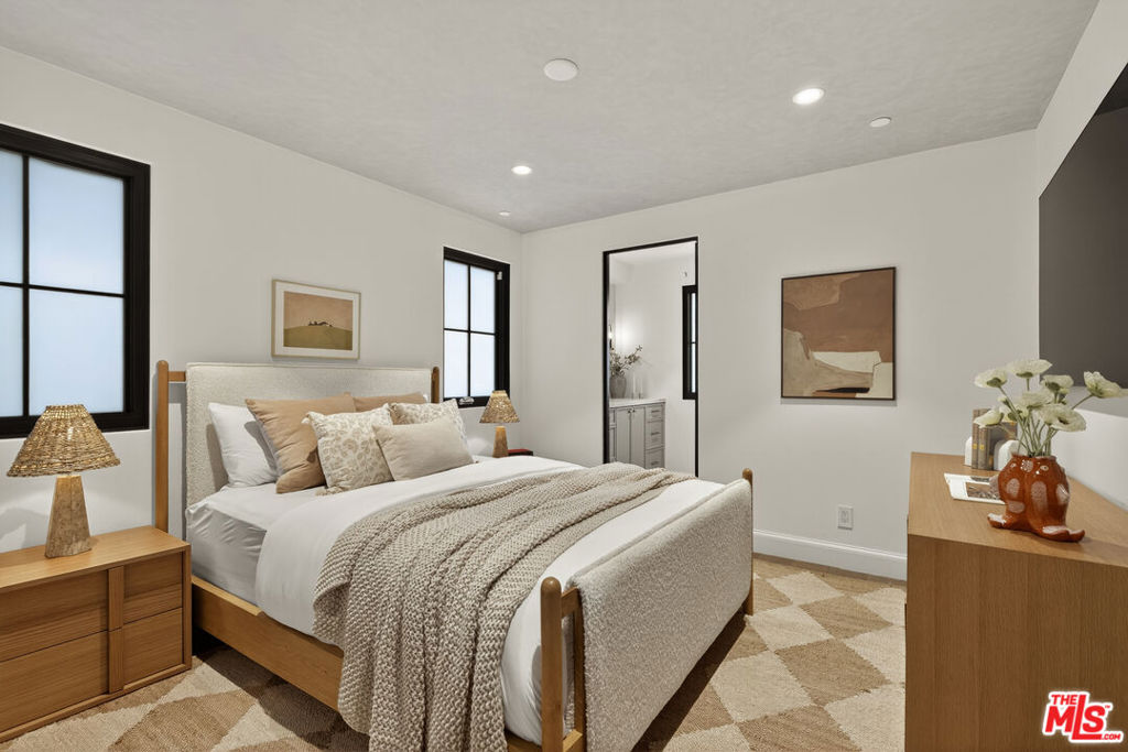 MLS #26662971 image #15