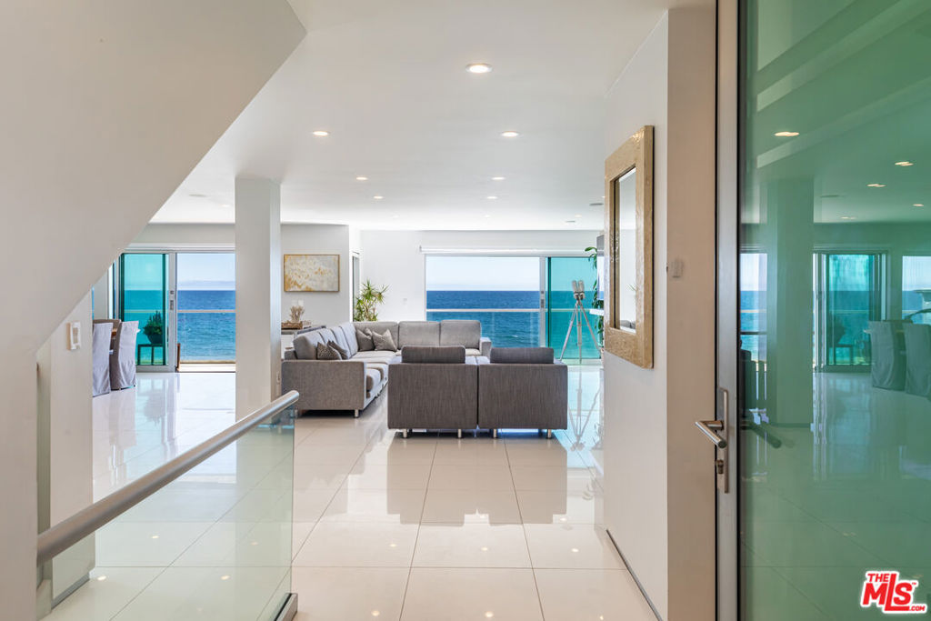 MLS #26662999 image #3