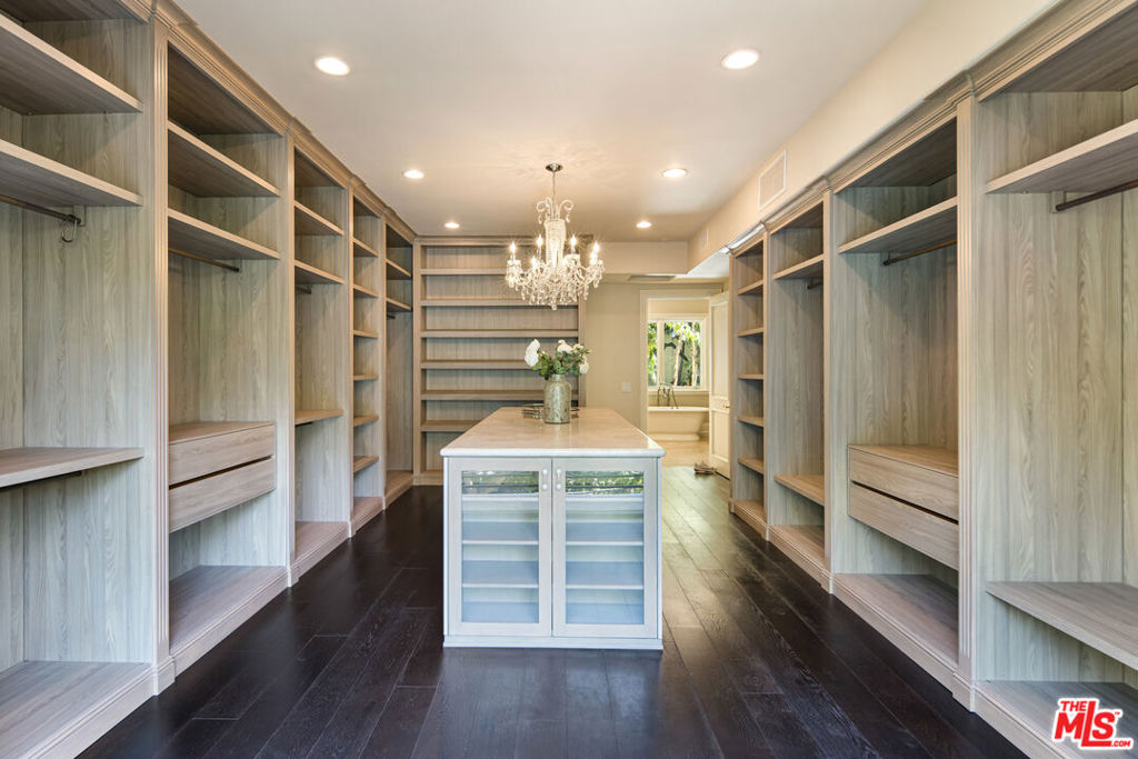 MLS #26663043 image #9