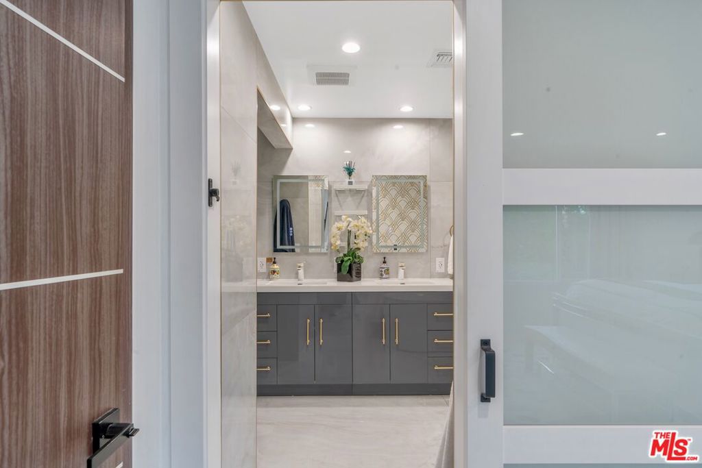 MLS #26663045 image #38