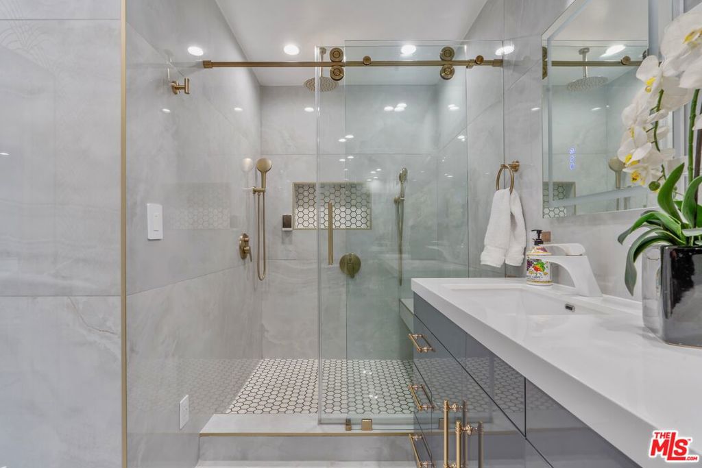 MLS #26663045 image #40