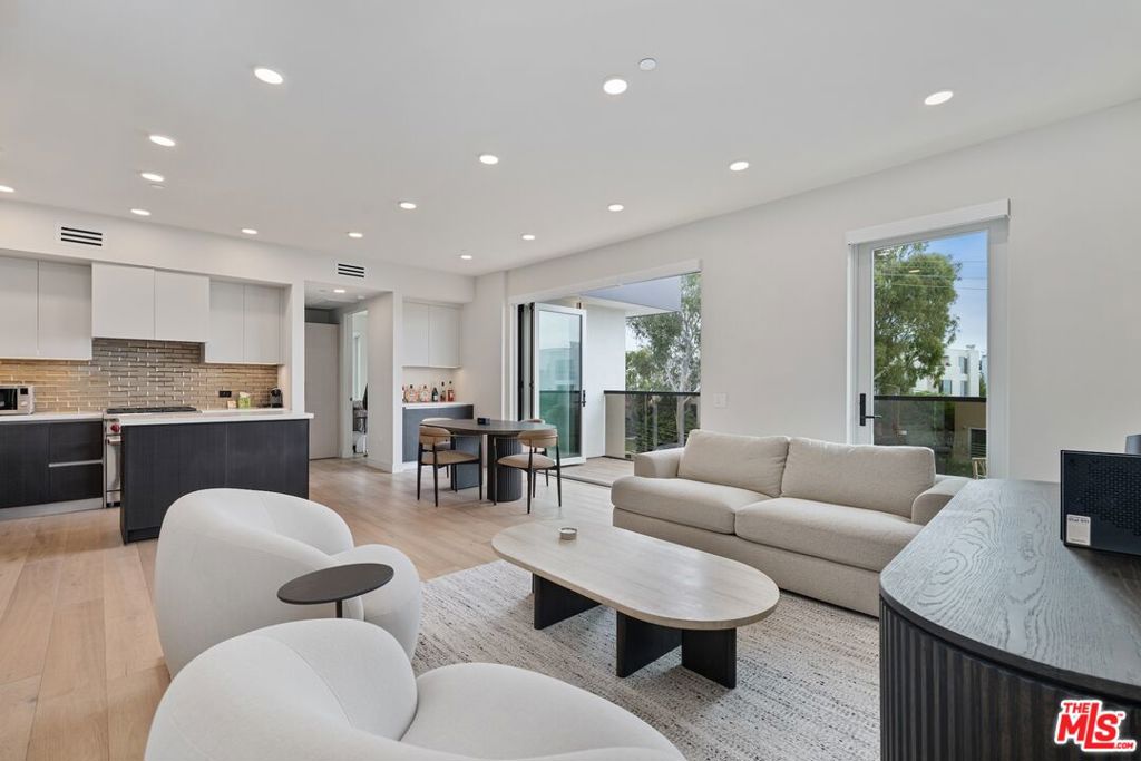 MLS #26663157 image #16