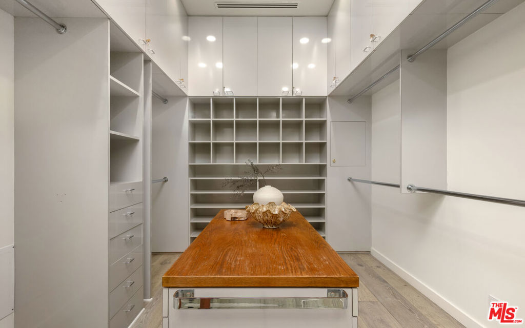 MLS #26663235 image #27