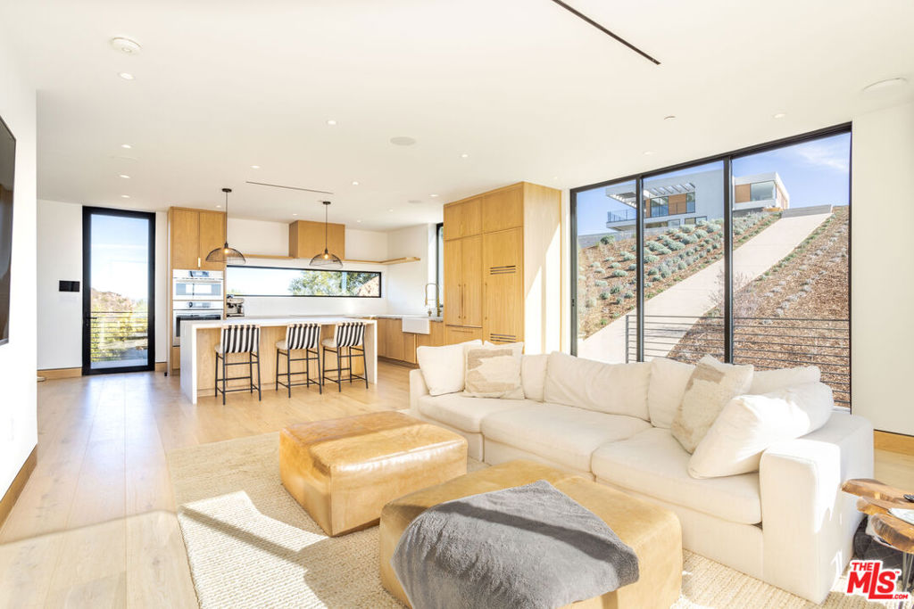 MLS #26663275 image #27