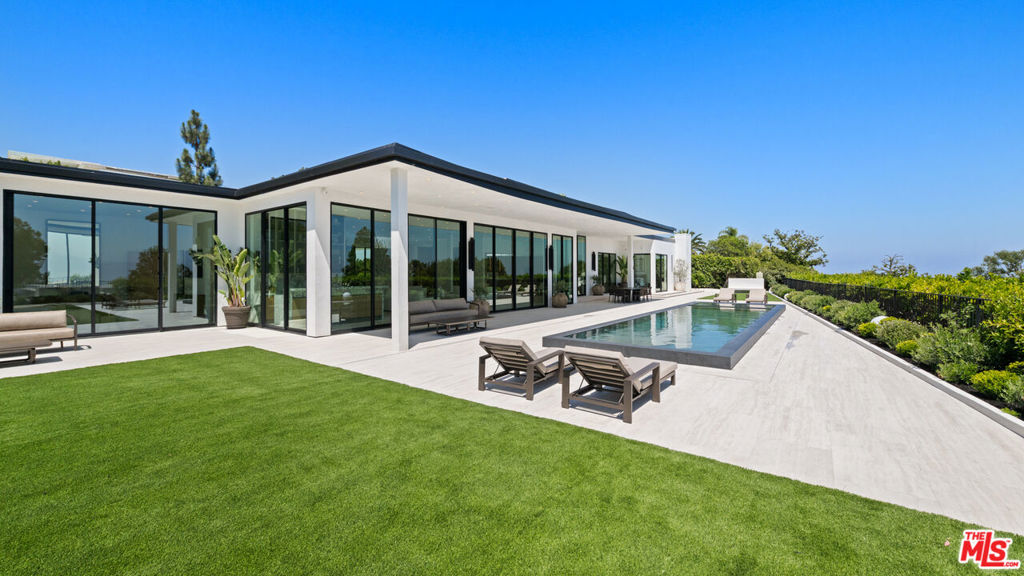 MLS #26663309 image #2