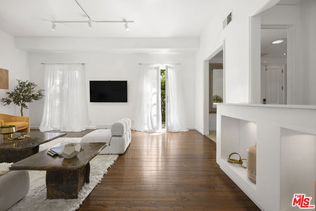 MLS #26663377 image #2