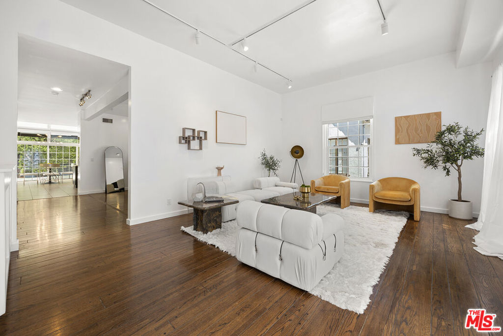 MLS #26663377 image #3