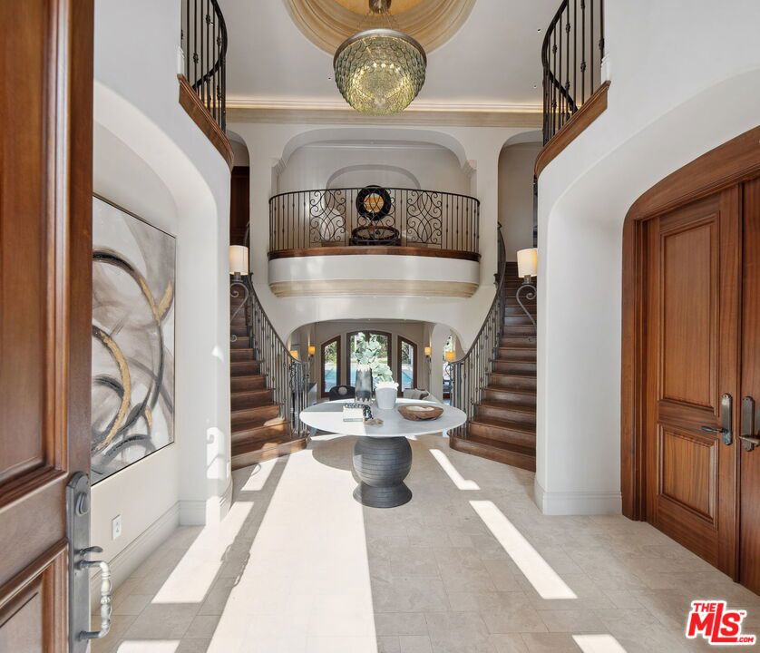 MLS #26663845 image #2