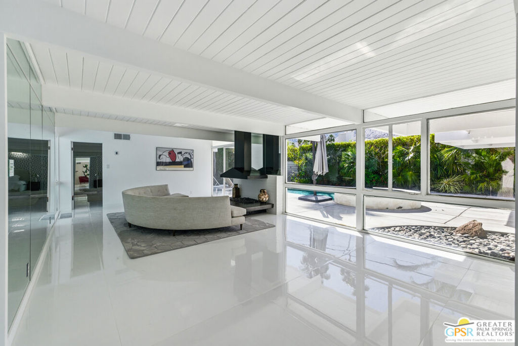 MLS #26664223PS image #2