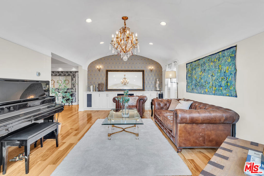 MLS #26664309 image #10