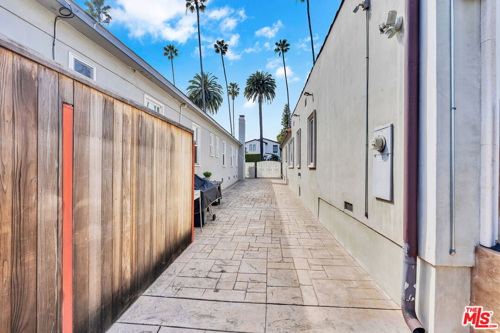 MLS #26664309 image #2