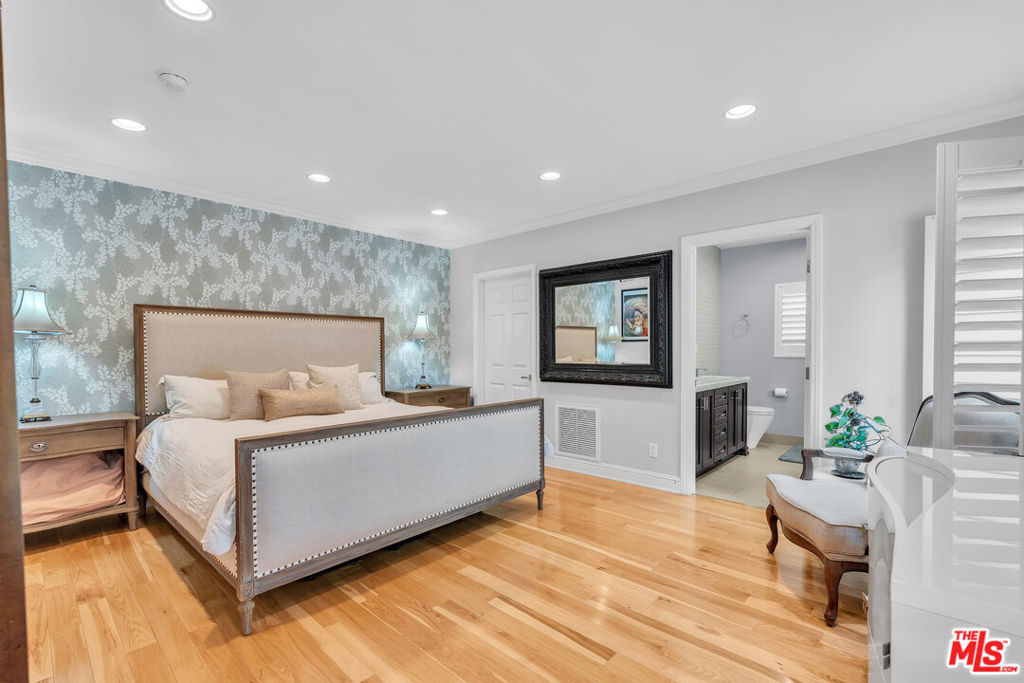 MLS #26664309 image #23