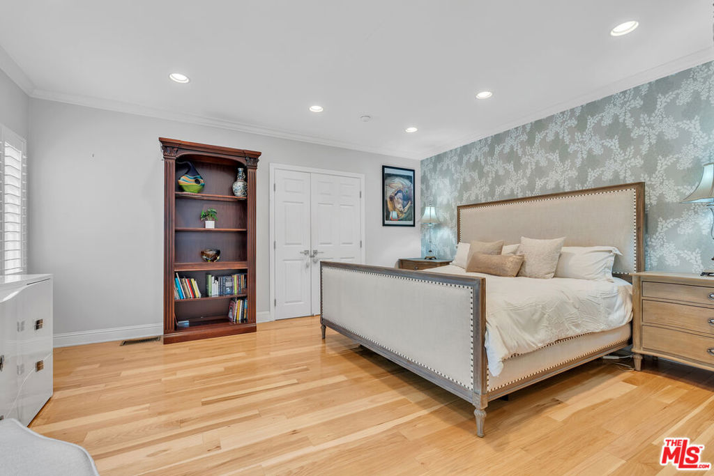 MLS #26664309 image #26