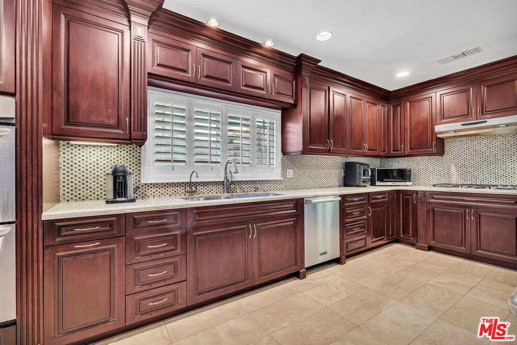 MLS #26664309 image #32