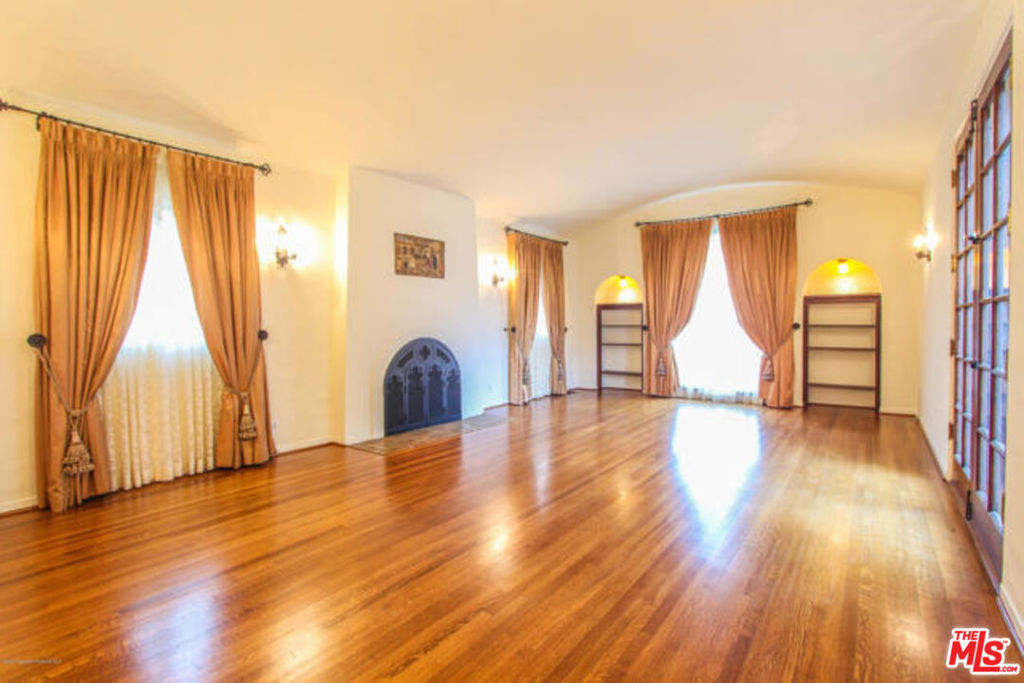 MLS #26664683 image #2