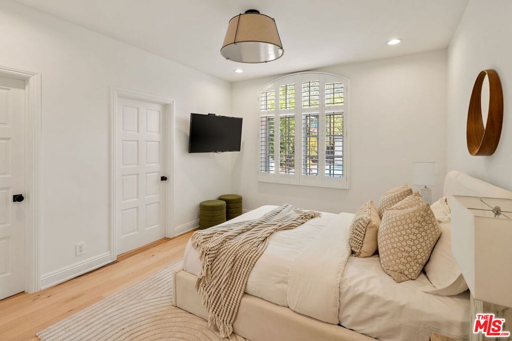 MLS #26664735 image #26