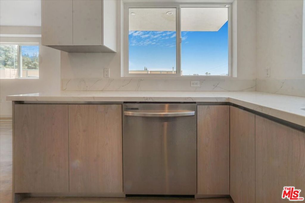 MLS #26665027 image #51