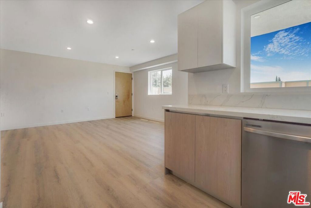 MLS #26665027 image #53