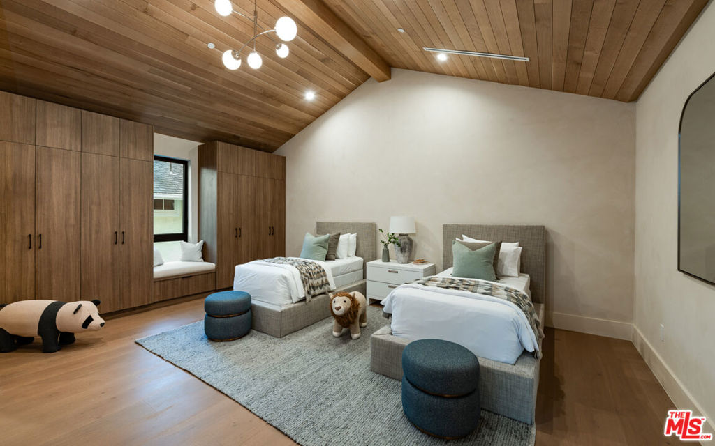 MLS #26651391 image #36