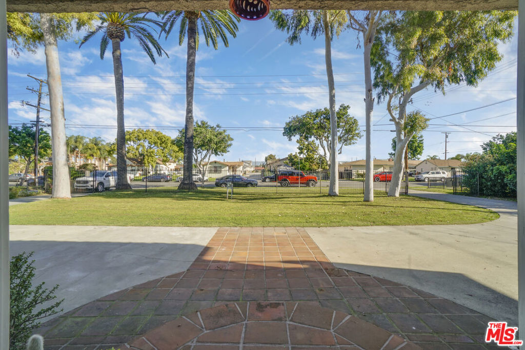 MLS #26665221 image #3