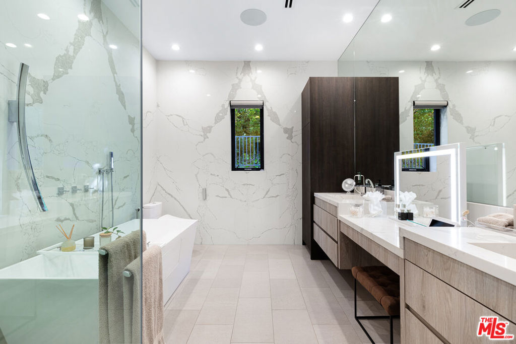 MLS #26665421 image #21