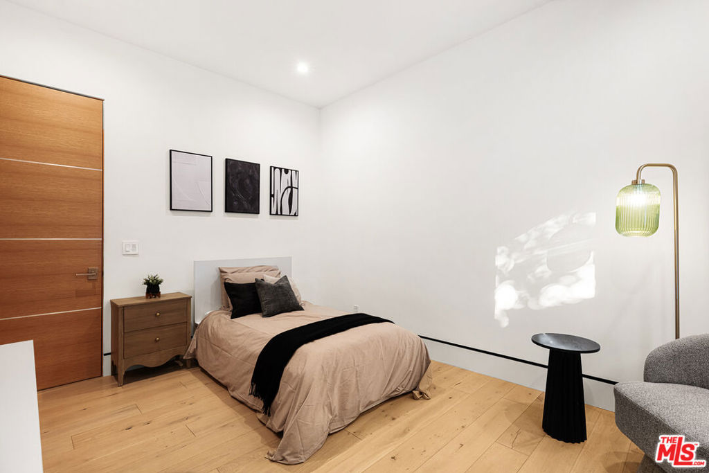 MLS #26665421 image #23