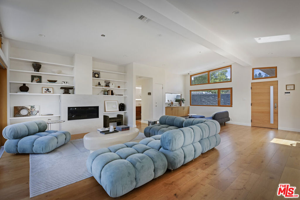 MLS #26665897 image #3