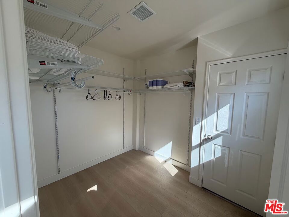 MLS #26665913 image #9