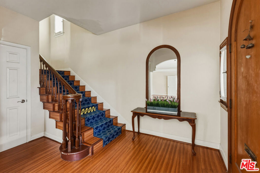 MLS #26666323 image #3