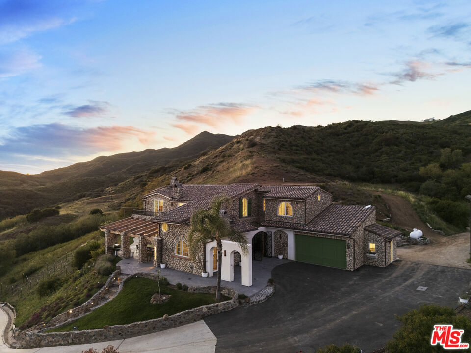 MLS #26666579 image #20